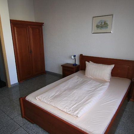 Hotel Avalon Landstuhl Ngoại thất bức ảnh
